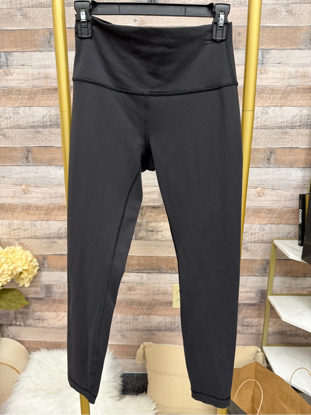 Lululemon Black Leggings Align High Rise Pant 28” 6 - Picture 1 of 3
